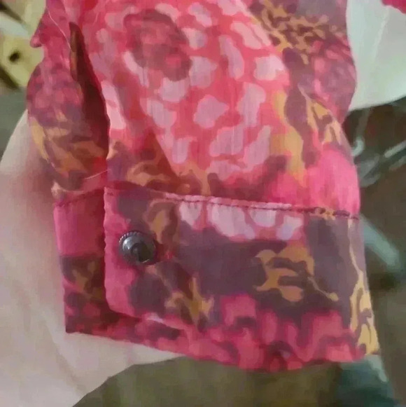 Floral print sheer top - Picture 3 of 5